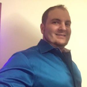 Meet your Posher, Zach